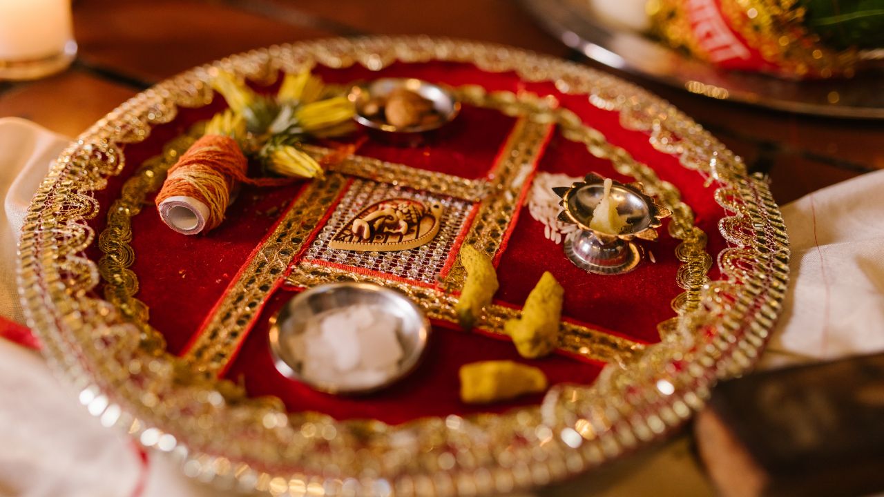 Best Griha Pravesh Puja Panditji in Greater Noida
